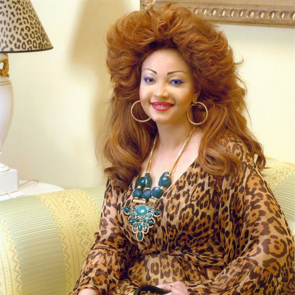 Portrait officiel de Mme Chantal Biya